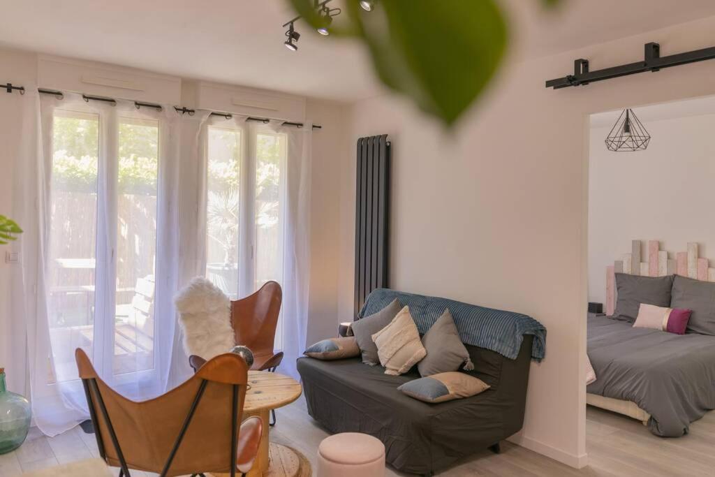 Superbe Appart Plein Centre Avec Parking & Jardin Metz Zewnętrze zdjęcie